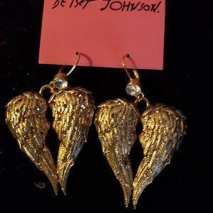 Betsey Johnson Vintage Fly With me Gold Angel Wing Crystal Heart Earrings